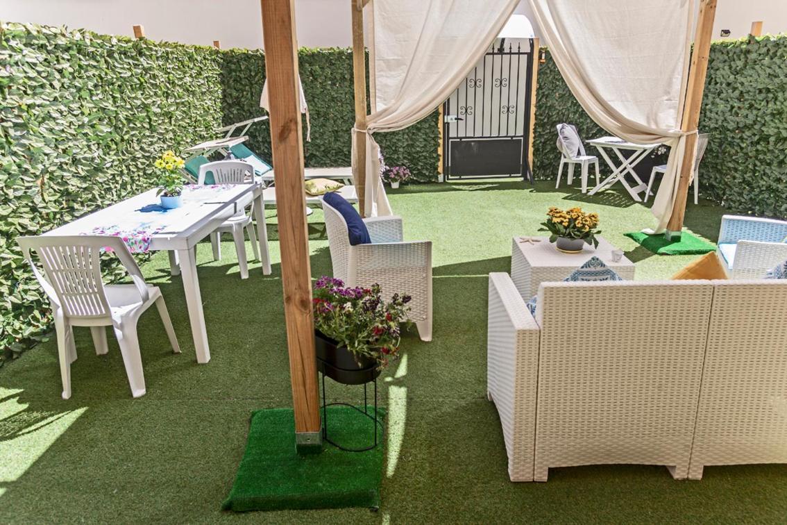 Garden Sant'Avendrace Villa Cagliari Luaran gambar